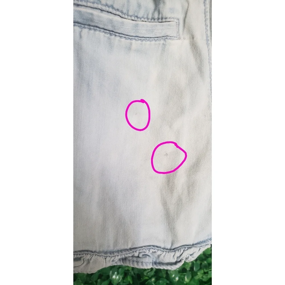 2/$5 Gap Girls chambray shorts